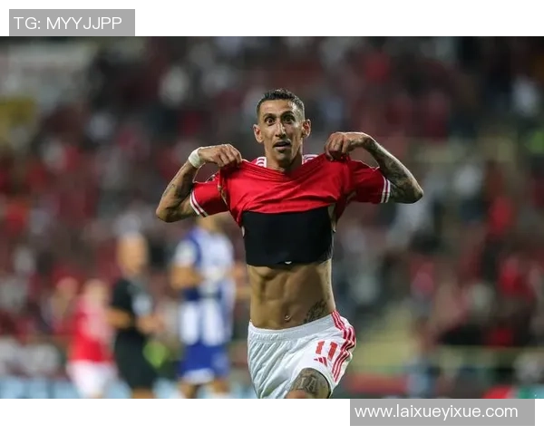 意甲赛场波尔图狂胜多特蒙德五球大捷引发全场震动点评分析