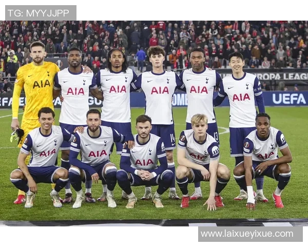 德甲精彩对决尤文图斯大胜曼联乌龙球引发全场热议与转会传闻