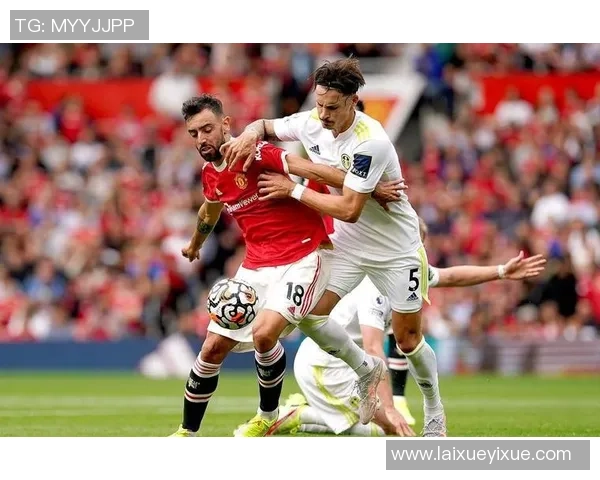 英超激战曼联逆转波尔图点球大战成关键时刻引发全场狂欢