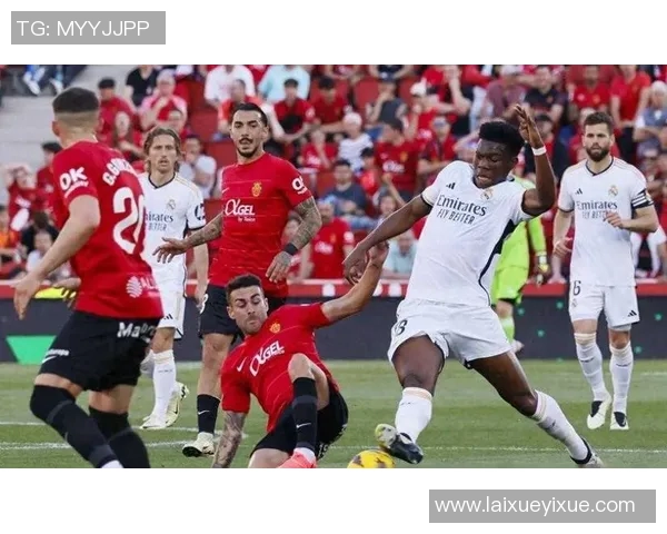 意甲激战拜仁4-0曼城点球大战引爆全场转会传闻不断涌现