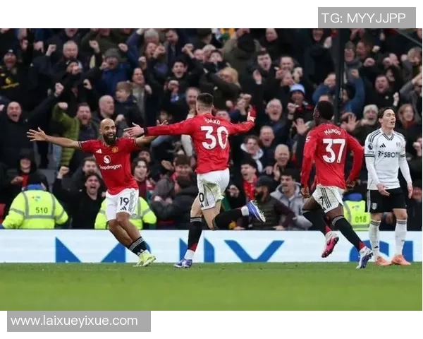 英超激战:多特蒙德逆转阿森纳全场沸腾精彩瞬间回顾 英超激战:多特蒙德逆转阿森纳全场沸腾精彩瞬间回顾