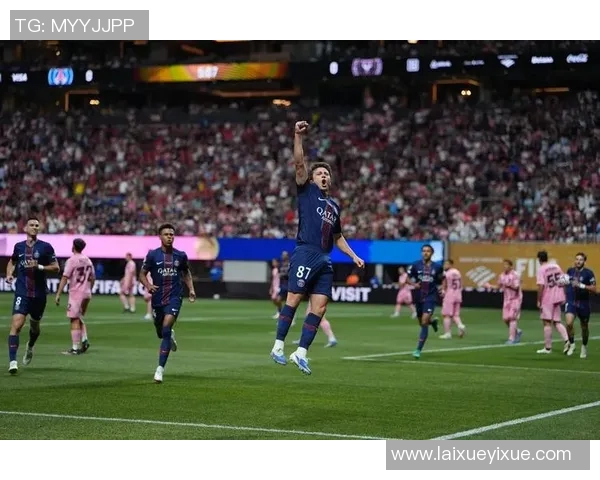 足总杯惊现历史冷门AC米兰逆转巴黎圣日耳曼引爆全场激情 足总杯惊现历史冷门AC米兰逆转巴黎圣日耳曼引爆全场激情